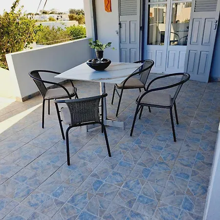 Dp Homes Mimika Santorini Apartment *
