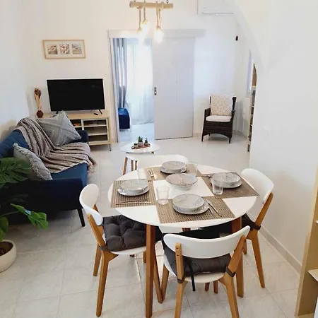 Dp Homes Mimika Santorini *