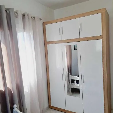 Dp Homes Mimika Santorini