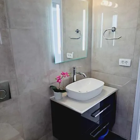Apartment Dp Homes Mimika Santorini Perissa (Santorini)
