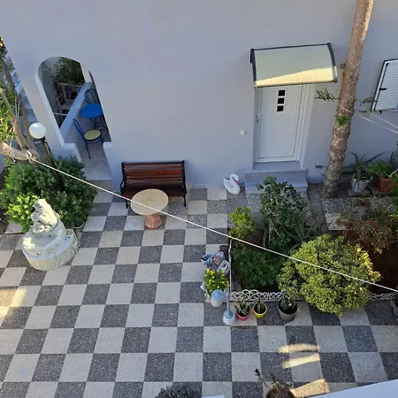 Dp Homes Mimika Santorini